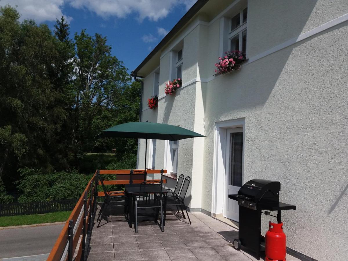 Apartmany U Marianske Kaple เชสกา คาเมนิเซอ ภายนอก รูปภาพ