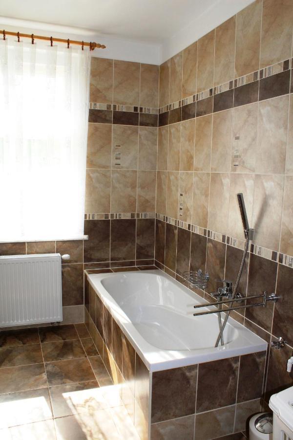 Apartmany U Marianske Kaple เชสกา คาเมนิเซอ ภายนอก รูปภาพ